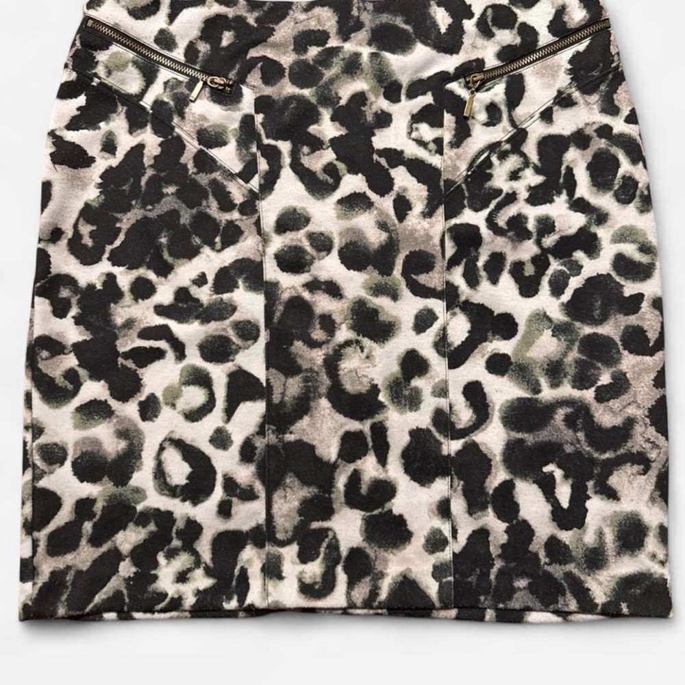 Simply Vera Vera Wang Black and Gray Animal Print Pencil Skirt